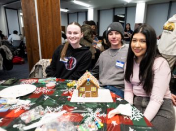 2025-12-05 Gingerbread Decorating 